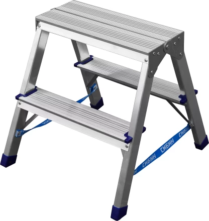 Лестница-стремянка двухсторонняя алюминиевая, СИБИН 38825-02, 2 ступени 38825-02 купить в Когалыме