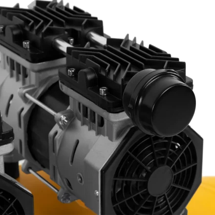 Компрессор безмасляный, малошумный DLS 1800/100,1800 Вт, 3x600, 100 л, 345 л/мин// Denzel 58028 купить в Когалыме