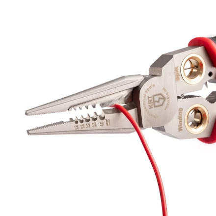 Мультитул-длинногубцы КВТ MT-03 (6 в 1) с функцией снятия изоляции и резки (102401) купить в Когалыме