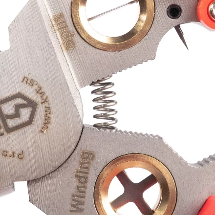 Мультитул-длинногубцы КВТ MT-03 (6 в 1) с функцией снятия изоляции и резки (102401) купить в Когалыме