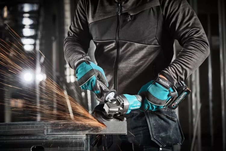 Угловая шлифовальная машина XGT Makita GA013GM201 купить в Когалыме