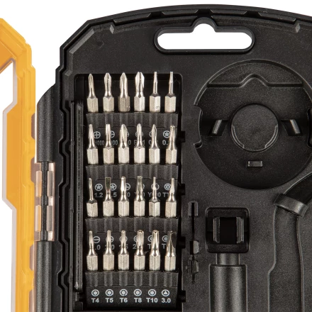 Набор для ремонта мобильных телефонов, 32 пред. Denzel 7711586 купить в Когалыме