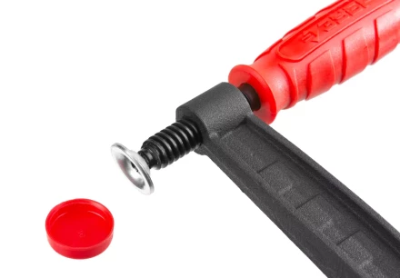 Струбцина ЗУБР "МАСТЕР", тип "F", пластмассовая ручка, стальная закаленная рейка, 120х800мм 32150-120-800 купить в Когалыме