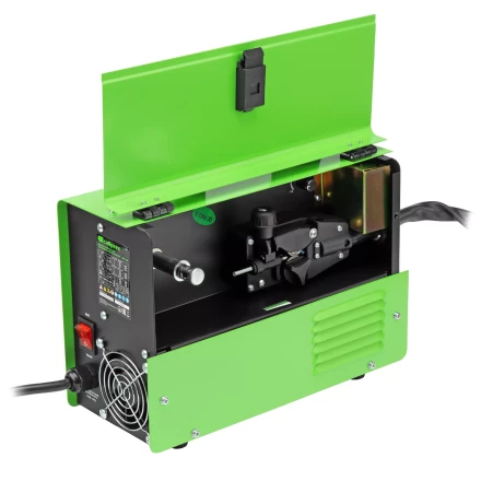 Аппарат инвертор. полуавтомат. сварки Сибртех ИСП-140, 140 А, ПВ 60% 94321 купить в Когалыме