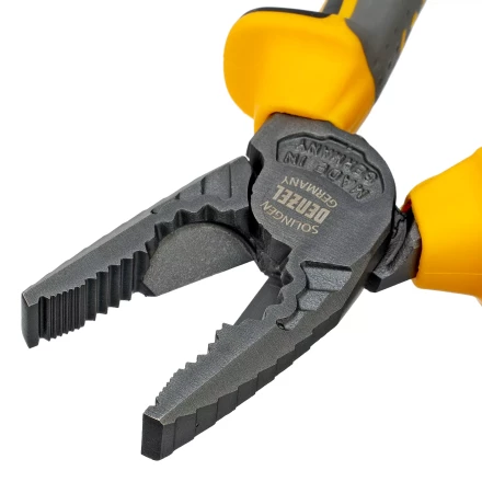 Плоскогубцы комбинированные 180 мм Denzel 17081, трехкомпонентные рукоятки купить в Когалыме