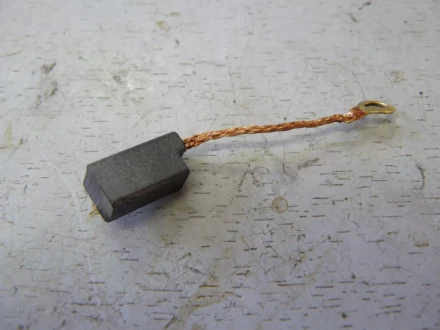 Щетка графитовая (пара) 8х6х16 Применение купить в Когалыме