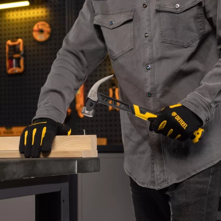 Молоток-гвоздодёр Denzel 10466, 450 г, цельнокованый,боек с магнитом, двухкомп. обрезин. рук-ка купить в Когалыме