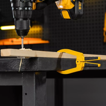 Струбцина клещеобразная Denzel, удлиненная 50 х 80 мм двухкомпонентные рукоятки, 20789 купить в Когалыме