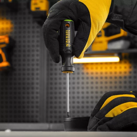 Отвертка, PZ0x75 мм, S2, 3к рукоятка Denzel 122037 купить в Когалыме