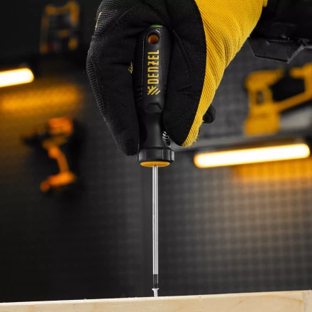 Отвертка, PZ0x75 мм, S2, 3к рукоятка Denzel 122037 купить в Когалыме