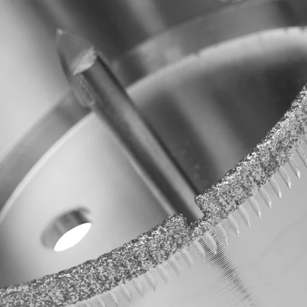 Сверло по керамической плитке и стеклу Сибртех, 68 х 55 мм, шестигранный хвостовик, с центрующим сверлом купить в Когалыме