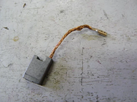 Щетка графитовая (пара) 7x14x21 Применение купить в Когалыме