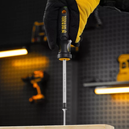 Отвертка, PZ2x100 мм, S2, 3к рукоятка Denzel 122077 купить в Когалыме