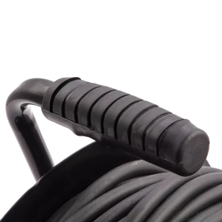 Удлинитель силовой 50 м, 16А, тип УХз16, КГ 3 x 2.5 мм, на стальной катушке, 4 розетки Сибртех 95880 купить в Когалыме