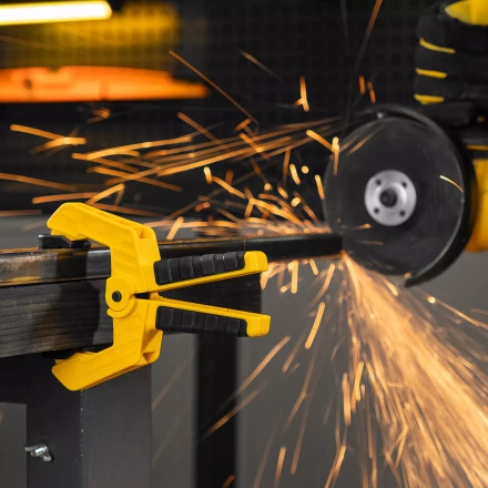 Струбцина клещеобразная Denzel, усиленная 65 х 50 мм, двухкомпонентные рукоятки, 20796 купить в Когалыме