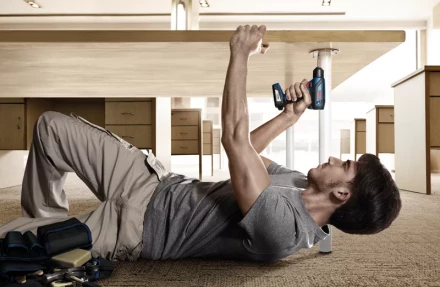 Аккумуляторная дрель BOSCH GSR 1000 (0.601.9F4.020) купить в Когалыме