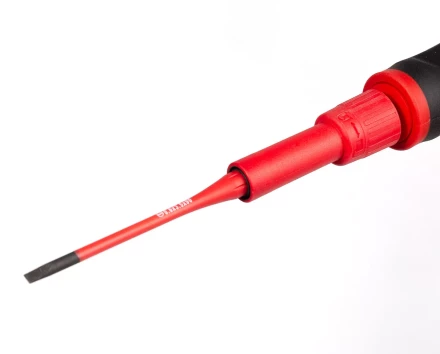 Диэлектрическая динамометрическая отвертка VDE КВТ НИО-3309 со сменными битами SLIM, 9 шт. (78279) купить в Когалыме