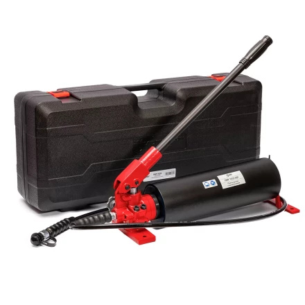 Помпа гидравлическая ручная КВТ ПМР-7035 объем маслобака 3.5 л (85140) купить в Когалыме