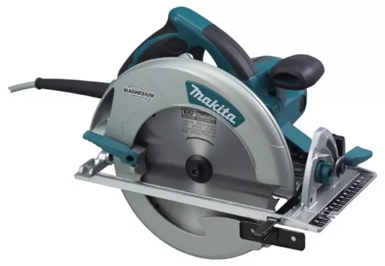 Пила циркулярная дисковая Makita 5008MG купить в Когалыме