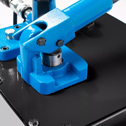 Помпа гидравлическая ручная КВТ ПМР-7080 объем маслобака 8.0 л (88147) купить в Когалыме