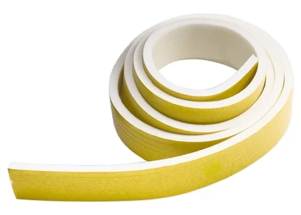 Уплотнитель для окон со скотчем 5х8 мм 18 м СИБРТЕХ 93855 купить в Когалыме