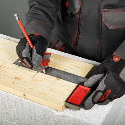 Угольник стальной Matrix, 250 мм, градуировка 32390 купить в Когалыме