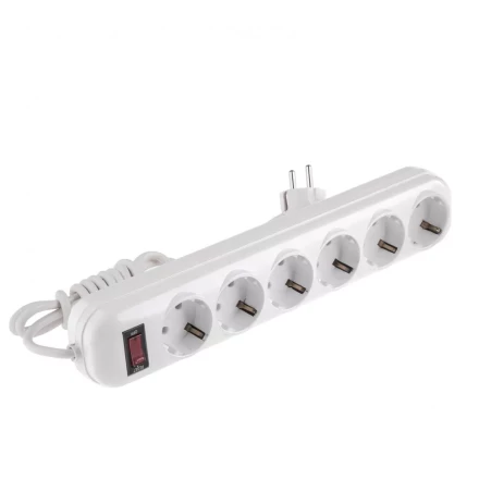 Удлинитель бытовой с заземлением и выключателем 3 м 6 розеток 10 A серия УХз10 Denzel 95981 купить в Когалыме