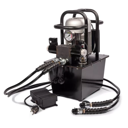 Насосная гидравлическая станция двухканальная КВТ ПМЭ-7100-К2 объем маслобака 10.0 л (230 В/50 Гц) (91800) купить в Когалыме