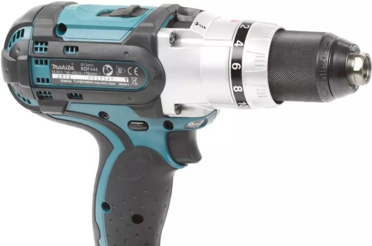 Аккумуляторная дрель-шуруповерт DDF 444 RFE Makita купить в Когалыме