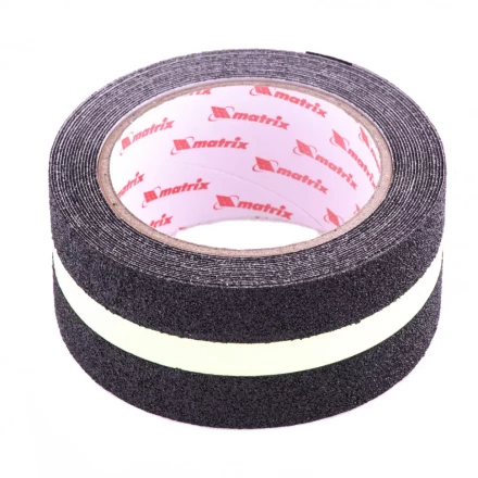 Лента клейкая противоскользящая c фотолюминисцентной полосой 50 мм x 5 м Matrix 88719 88719 купить в Когалыме