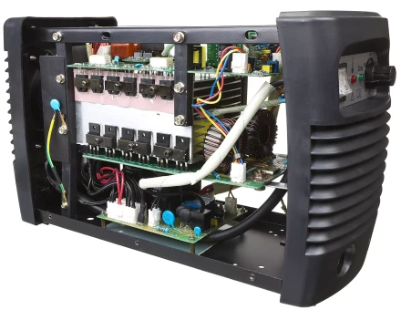 Инвертор ЗУБР сварочный, электр. 1,6-3,2 мм, А20-140, 1*220В ЗАС-140 купить в Когалыме