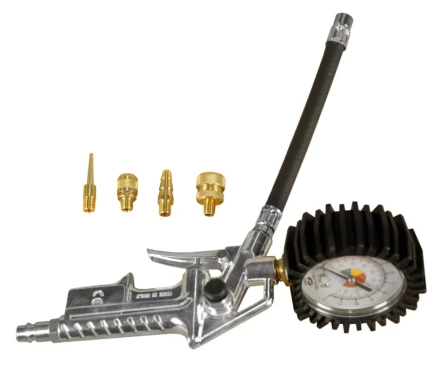 Пистолет для подкачки шин универсальный (4 насадки) 0704000601  Elitech купить в Когалыме