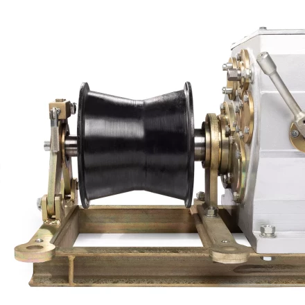 Лебедка тяговая автономная КВТ ЛТА-5 с бензиновым приводом, 5 т (88397) купить в Когалыме