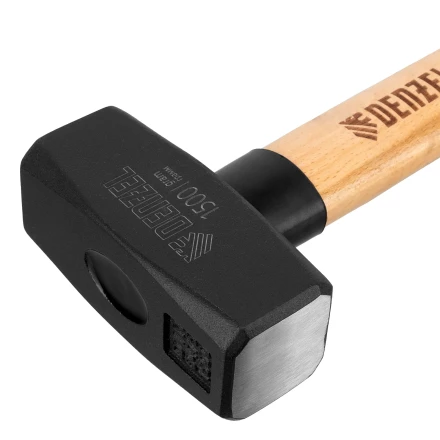 Кувалда, 1500 г Denzel 11019, кованая головка, буковая рукоятка купить в Когалыме