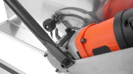 Электрический резчик MESSER BL600 с бесщеточным двигателем (с направляющей шиной) купить в Когалыме