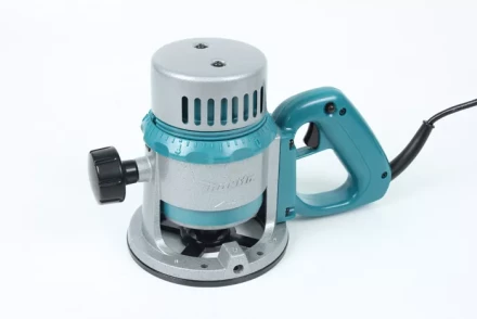 Фрезер Makita 3601B купить в Когалыме