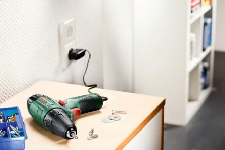 Аккумуляторная дрель BOSCH PSR 1080 LI 1 аккумулятор (0.603.9A2.020) купить в Когалыме