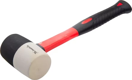 Киянка резиновая, 680 г, черно-белая резина, фибергласовая рукоятка MATRIX 11172 купить в Когалыме