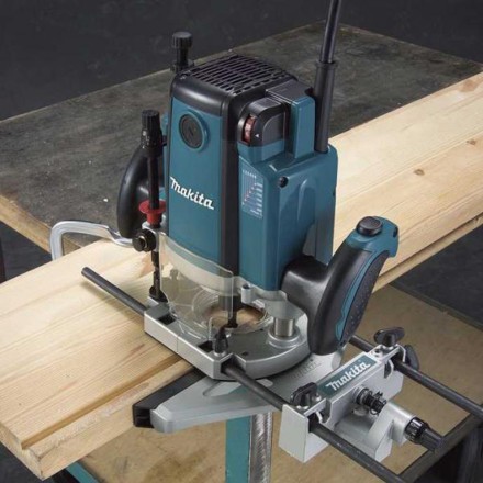 Фрезер Makita RP2301FCX купить в Когалыме