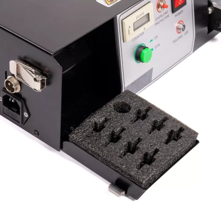 Пресс-клещи электрические КВТ ПКЭ-01 для опрессовки наконечников и разъемов матрицами МПК (87730) купить в Когалыме