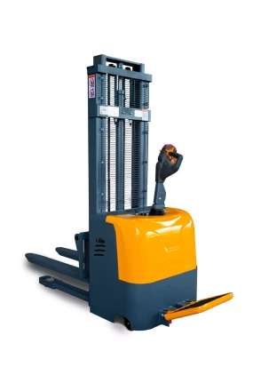 Штабелер самоходный 2,0 т 3,5 м XILIN CDD20K-EN 24/165 В/Ач (с платформой) 1045743 купить в Когалыме