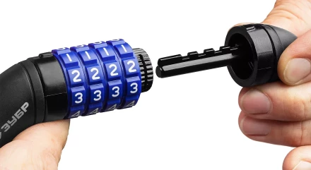 Замок ЗУБР "ПРОФЕССИОНАЛ", тросовый, кодовый, с изменяемым кодом, длина троса - 950мм, d 10мм 37262-95_z01 купить в Когалыме