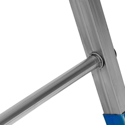 Стремянка Сибртех 97838, 6 ступеней, стальная, оцинкованная купить в Когалыме