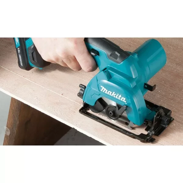 Пила дисковая аккумуляторная Makita HS301DWAE купить в Когалыме