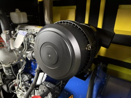 Дизельный генератор Vektor AD-120Y-T400 в шумозащитном кожухе купить в Когалыме