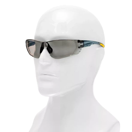 Очки защитные открытые Denzel 89200, поликарбонатные, дымчатая линза купить в Когалыме