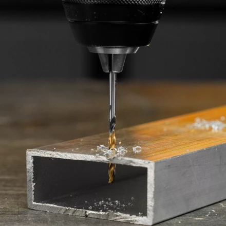 Сверло спиральное по металлу 3,2 x 65мм, Р6М5, Golden Tip, многогранная заточка, 2шт. Denzel 718269 купить в Когалыме