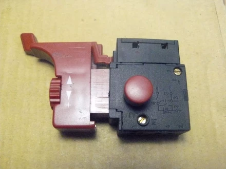 Выключатель переменного тока U502-780-001 купить в Когалыме