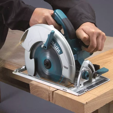 Дисковая пила Makita 5008MGJX2 купить в Когалыме
