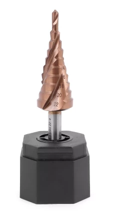 Ступенчатое сверло MESSER HSS CO  4-22х10 с кобальтовым покрытием и тремя спиральными канавками. купить в Когалыме